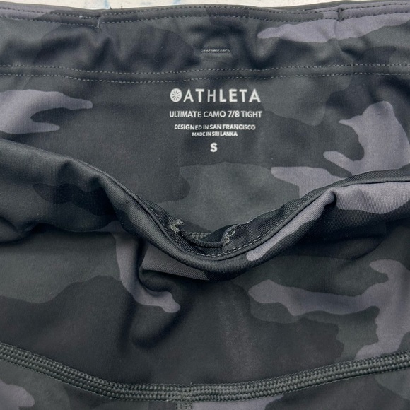 Athleta Ultimate Camo 7/8 Tights - Picture 7 of 11